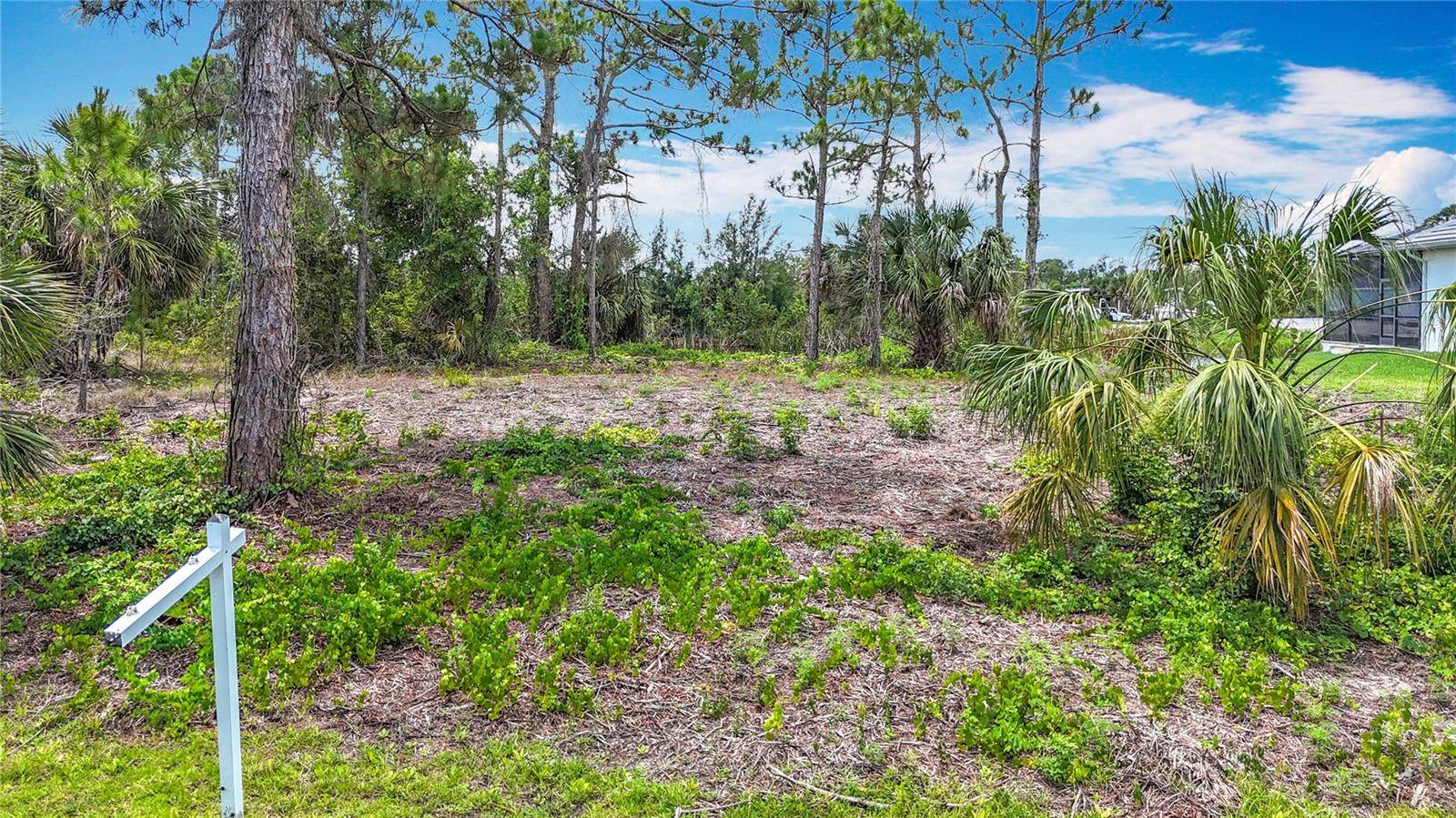 Port Charlotte, FL 33981,15640 ALDAMA CIR
