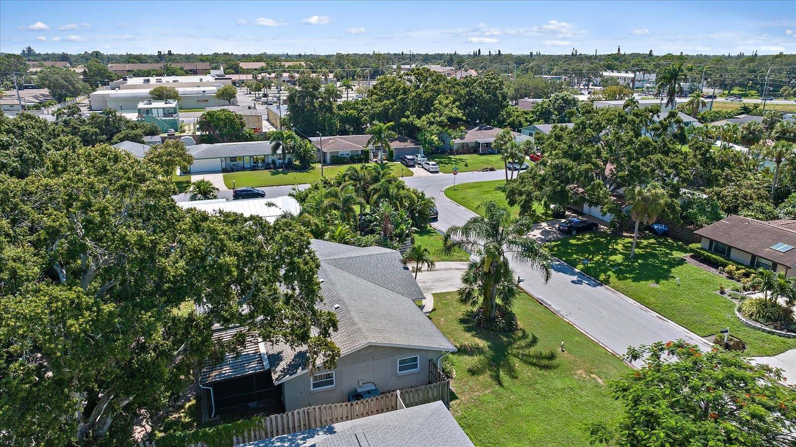 Sarasota, FL 34231,2643 BISMARK WAY