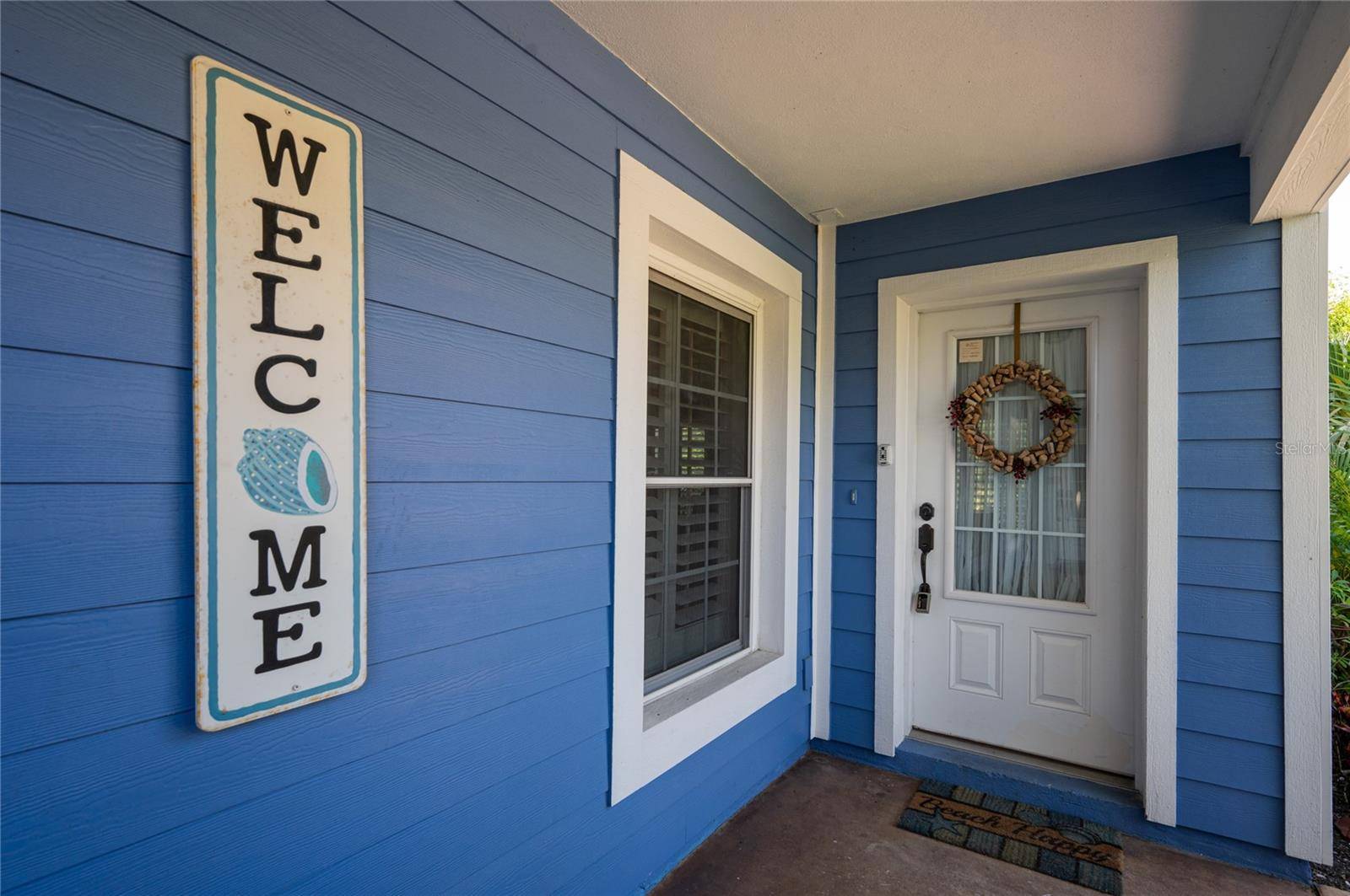 Holmes Beach, FL 34217,213 75TH ST