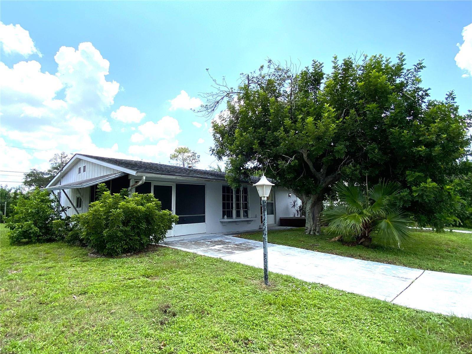 Port Charlotte, FL 33948,2434 FOURWIND ST