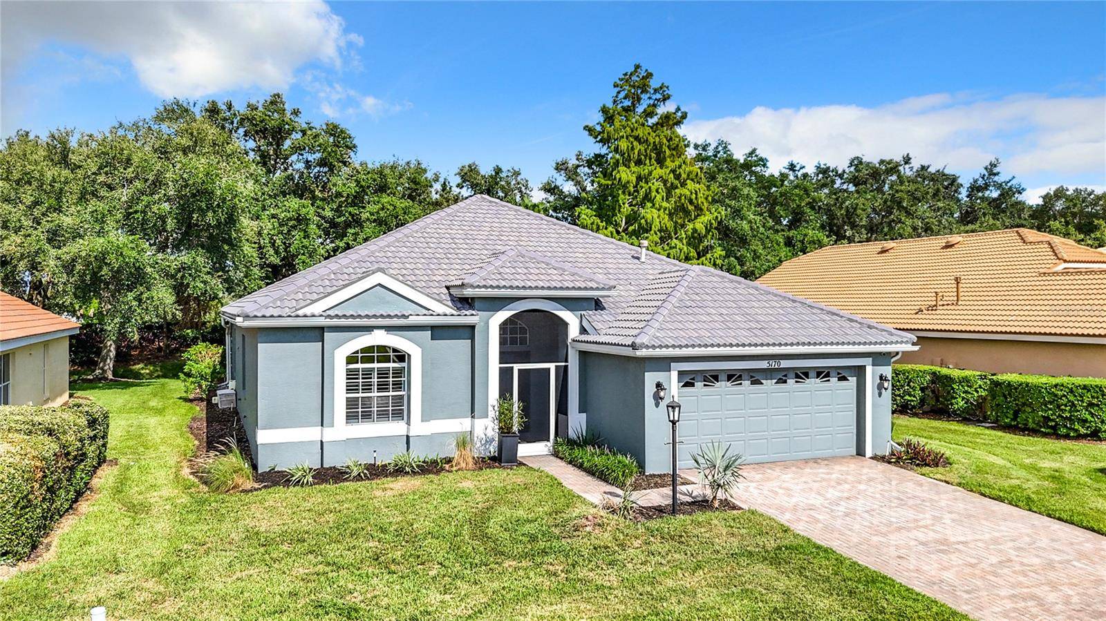 Sarasota, FL 34238,5170 HIGHBURY CIR