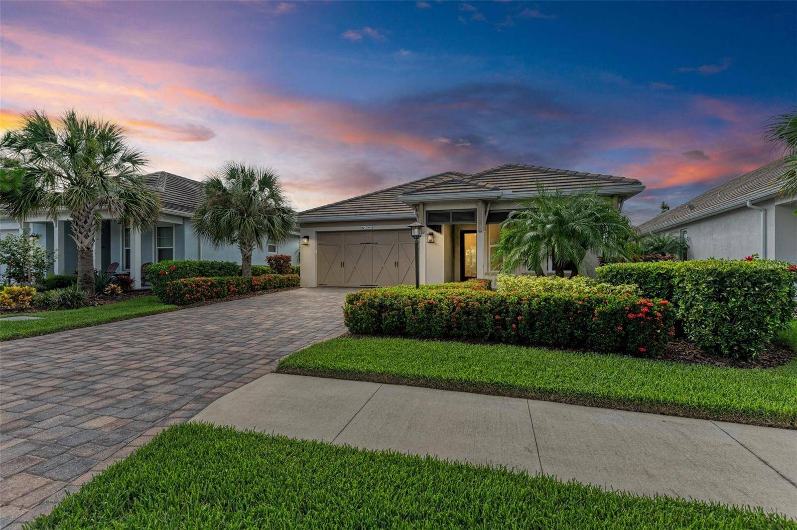 Sarasota, FL 34240,7995 SANDSTAR WAY