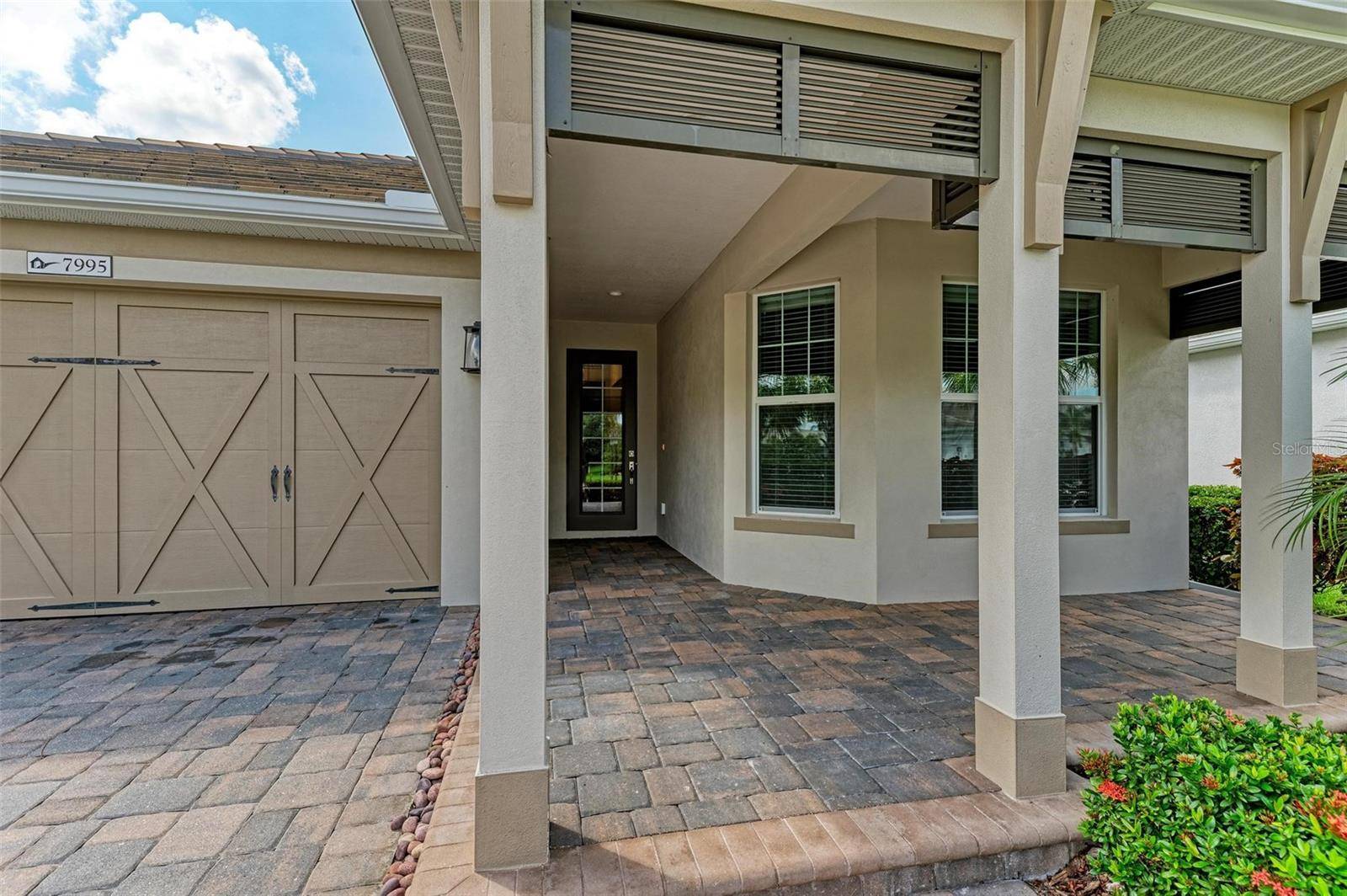 Sarasota, FL 34240,7995 SANDSTAR WAY