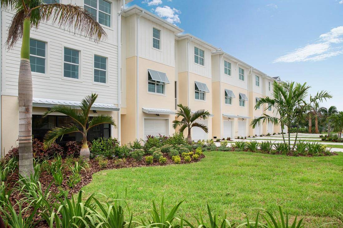 Seminole, FL 33777,9957 KEY HAVEN RD