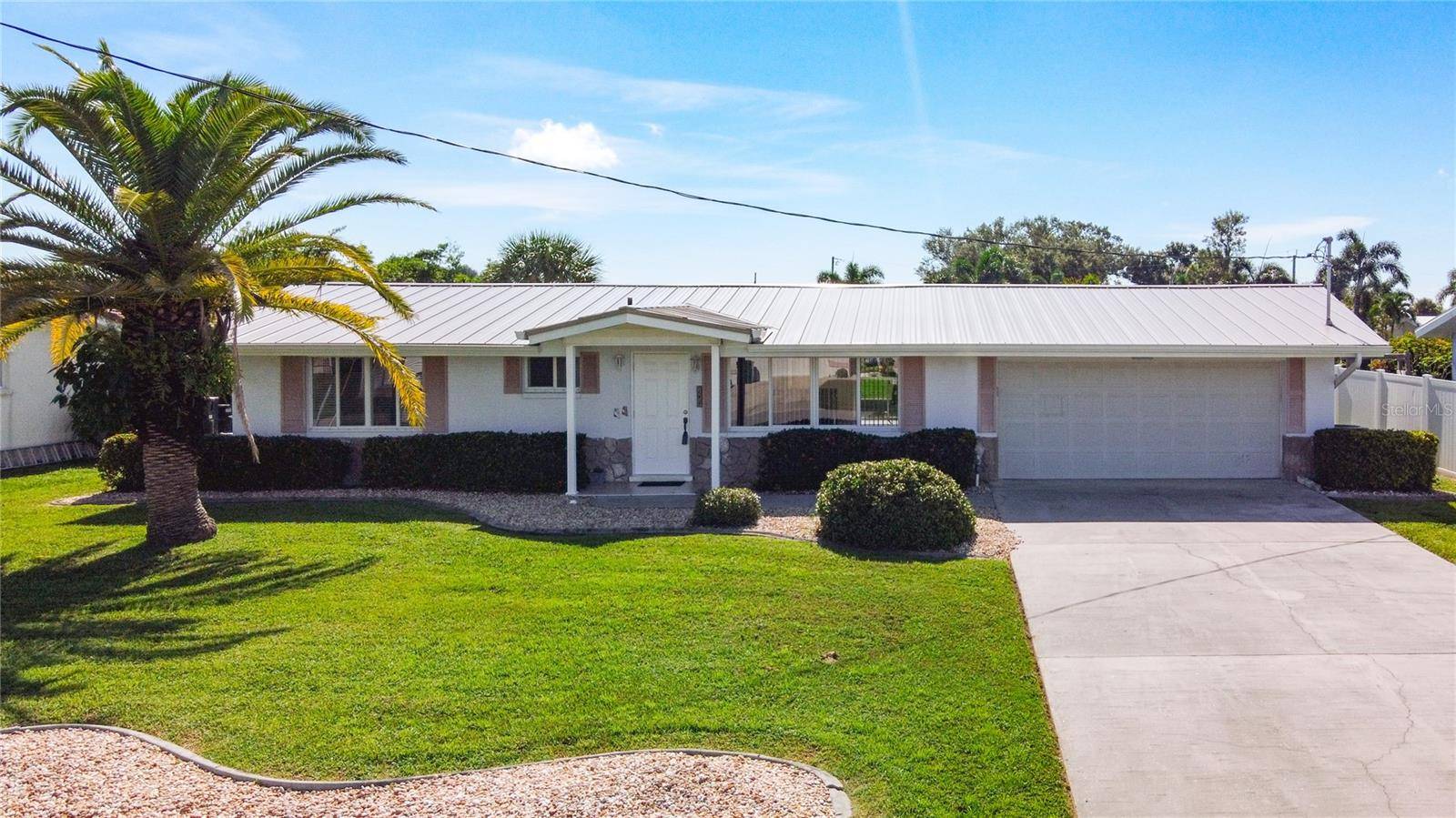 Port Charlotte, FL 33952,193 CARLISLE AVE NW