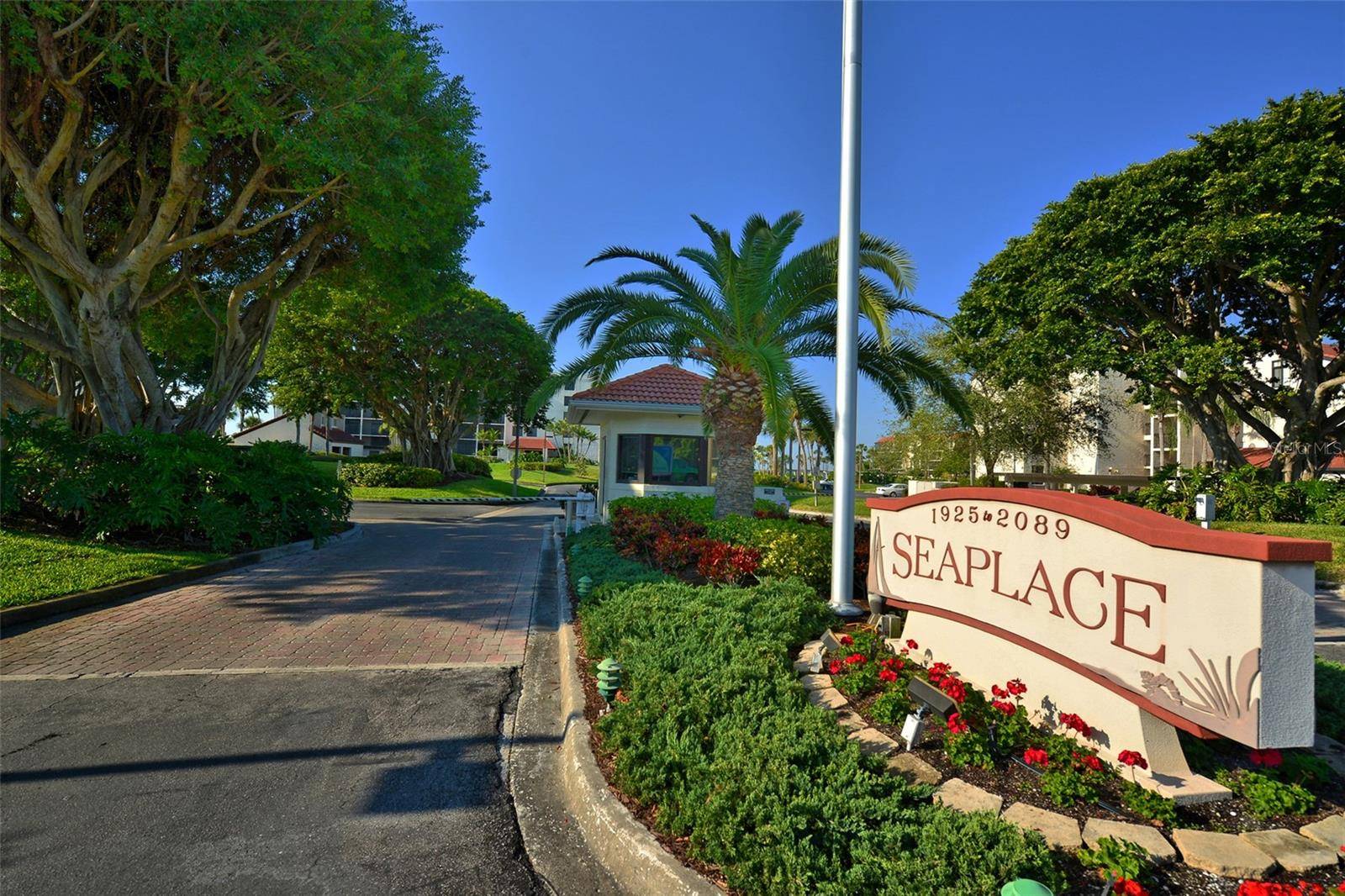 Longboat Key, FL 34228,1945 GULF OF MEXICO DR #M2-310