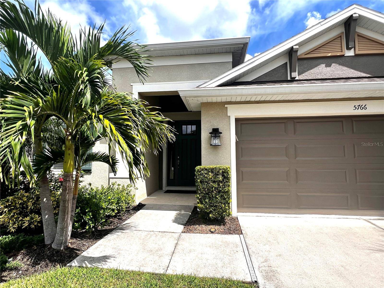 Sarasota, FL 34238,5766 MAYPOP CIR