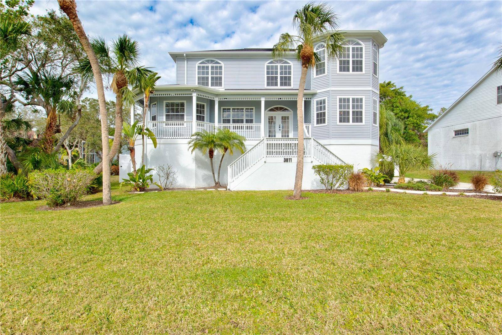 Bradenton, FL 34210,3811 BAYSIDE CIR