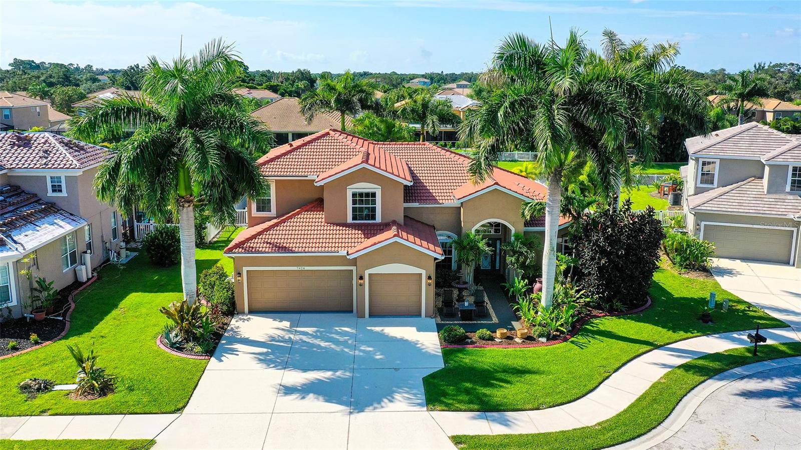 Sarasota, FL 34240,7626 DOUBLE PINE DR