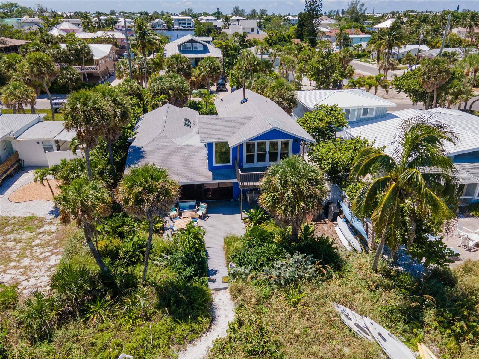 Anna Maria, FL 34216,806 S BAY BLVD