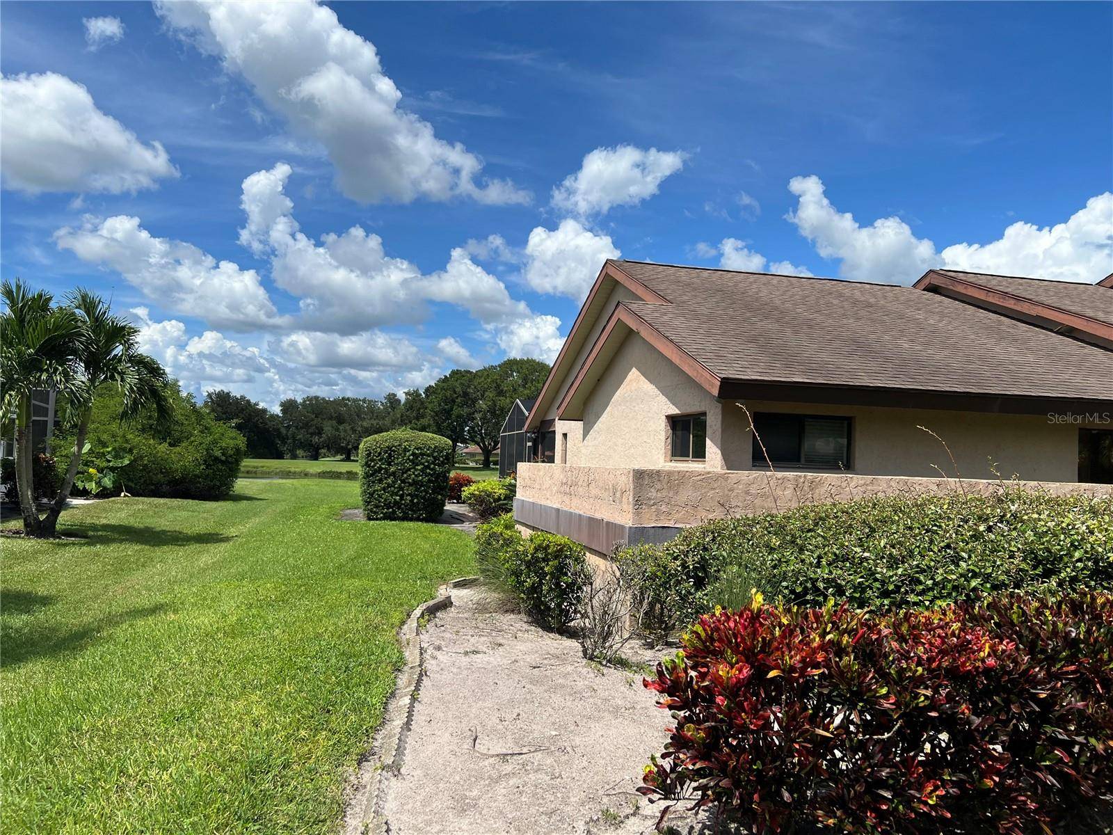 Sarasota, FL 34241,8315 TURNBERRY CIR