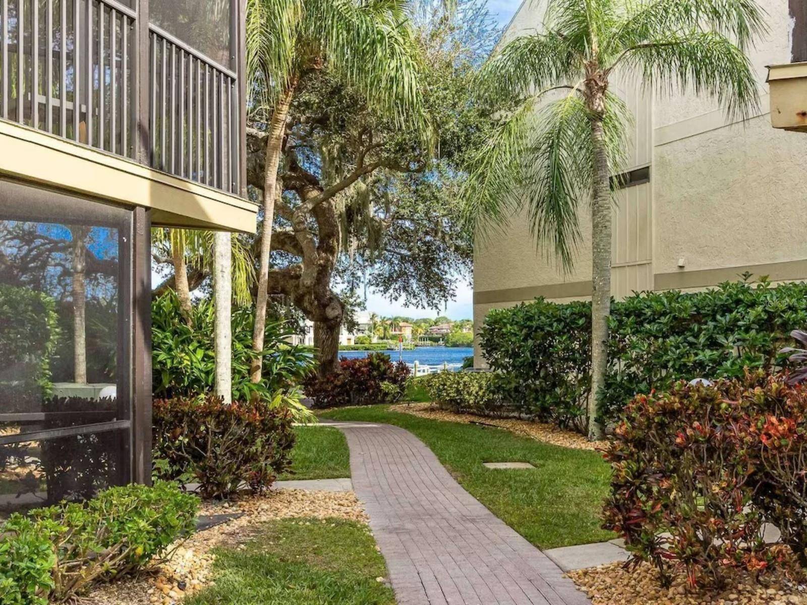 Sarasota, FL 34242,6157 MIDNIGHT PASS RD #A51
