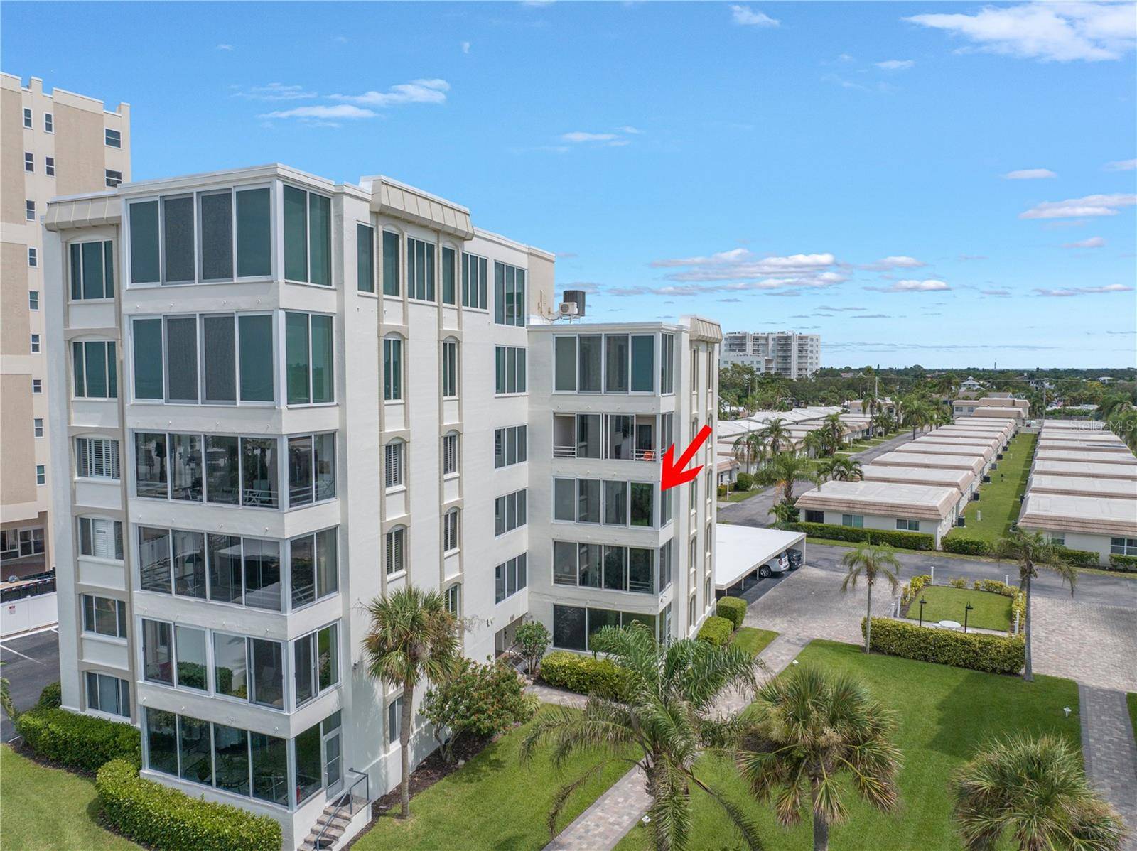 Sarasota, FL 34242,6142 MIDNIGHT PASS RD #14N