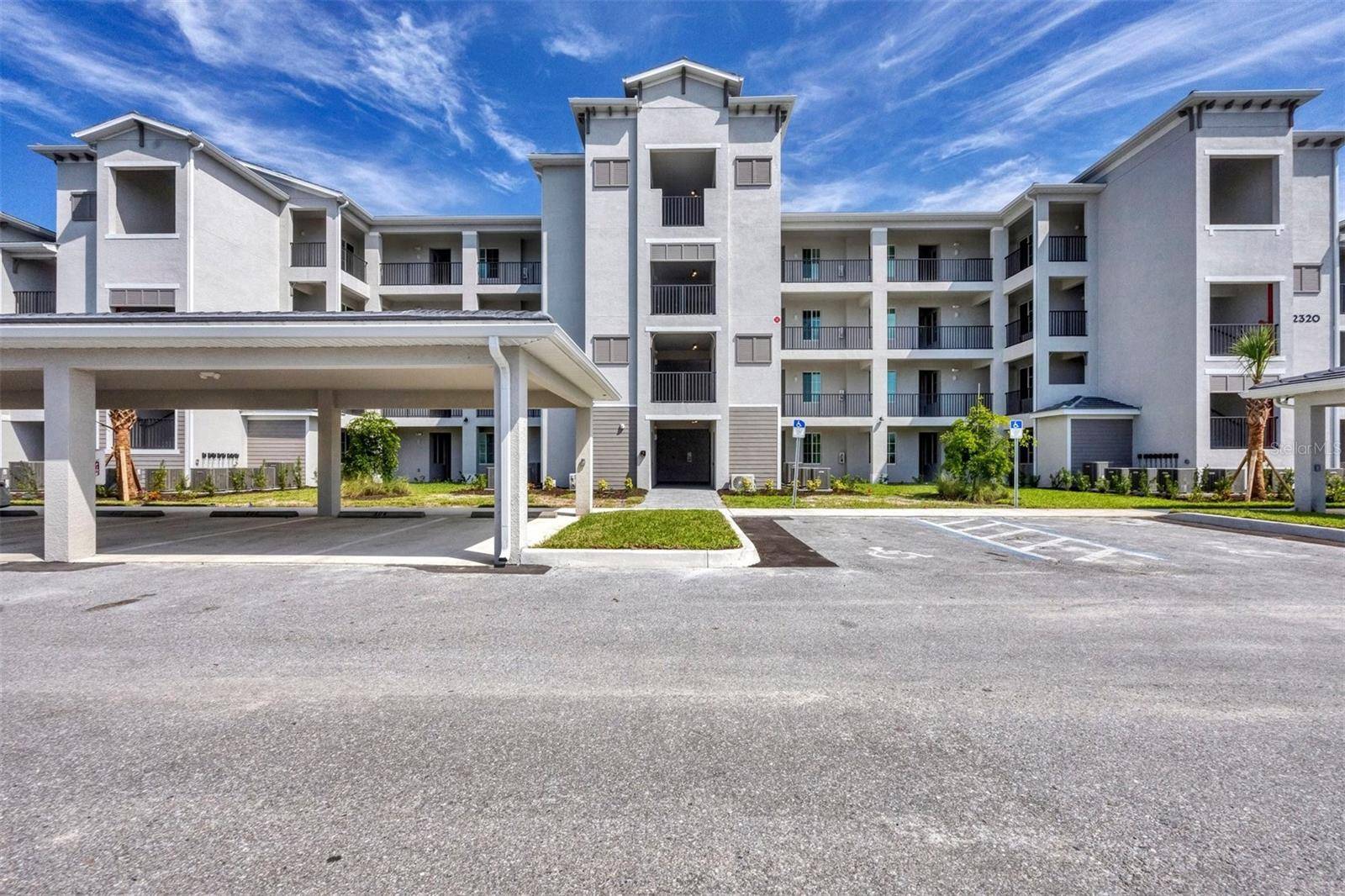 Venice, FL 34293,12320 WELLEN GOLF ST #105