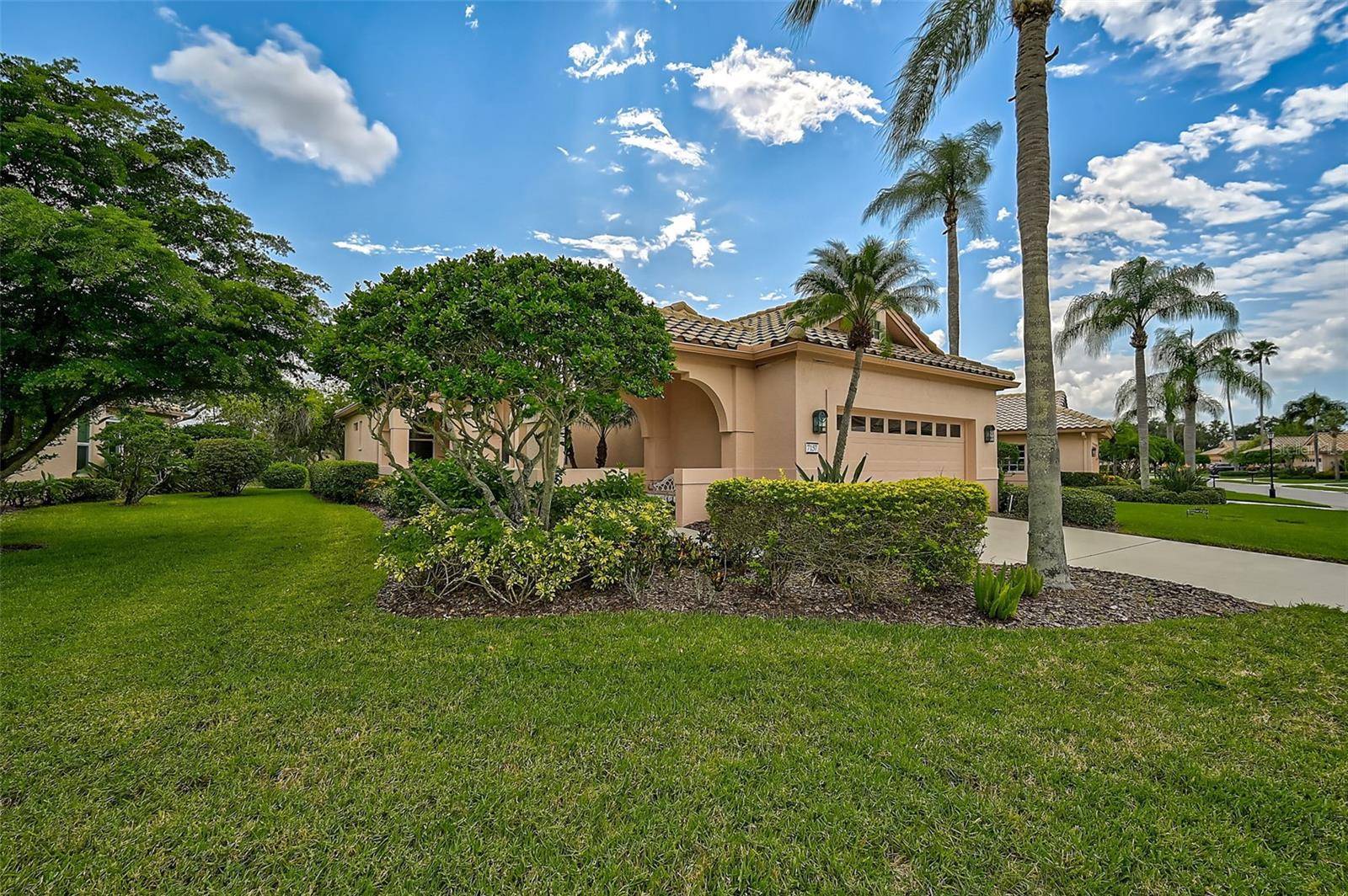 Sarasota, FL 34238,7157 DEL LAGO DR