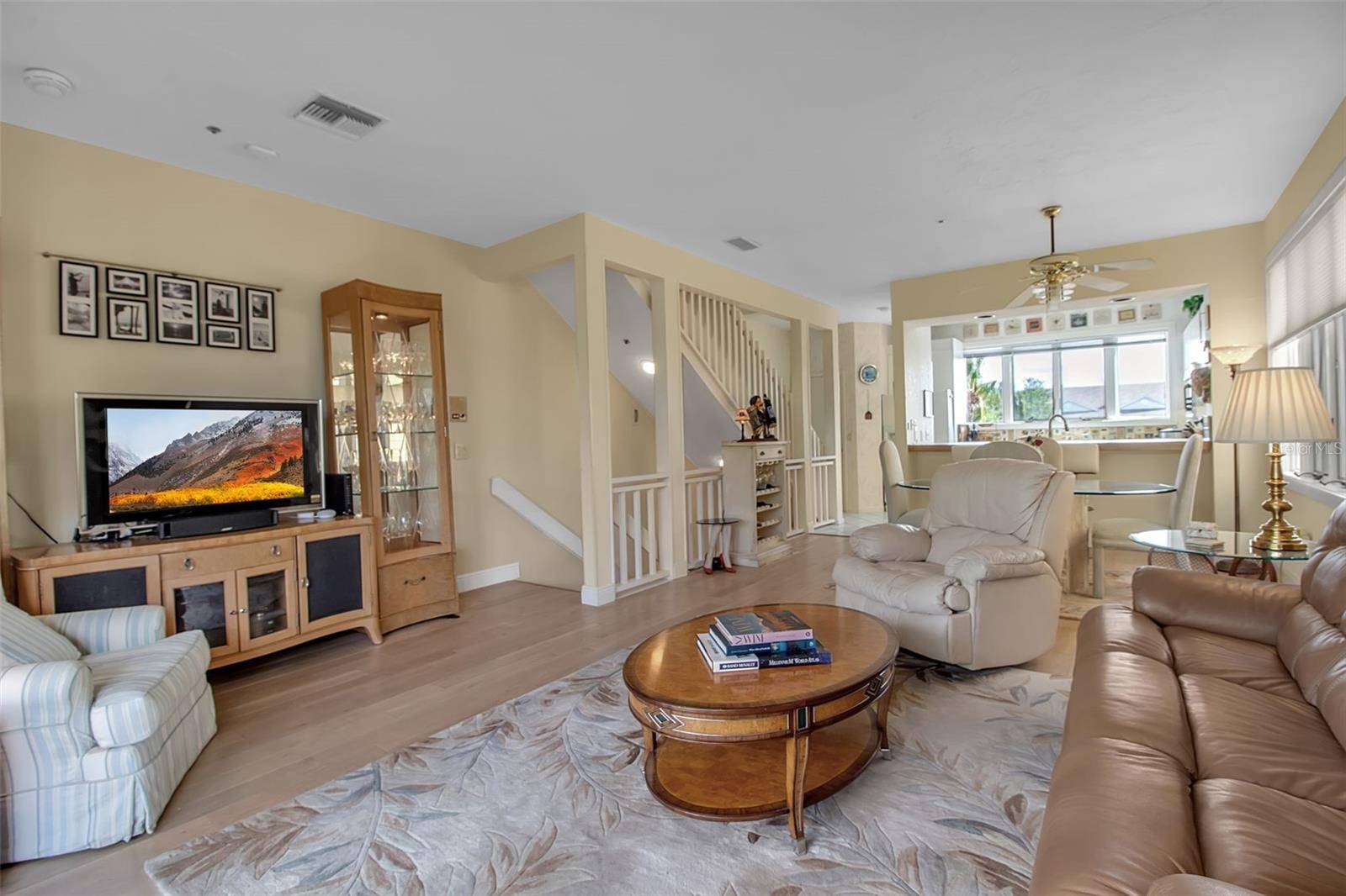 Longboat Key, FL 34228,613 CEDARS CT