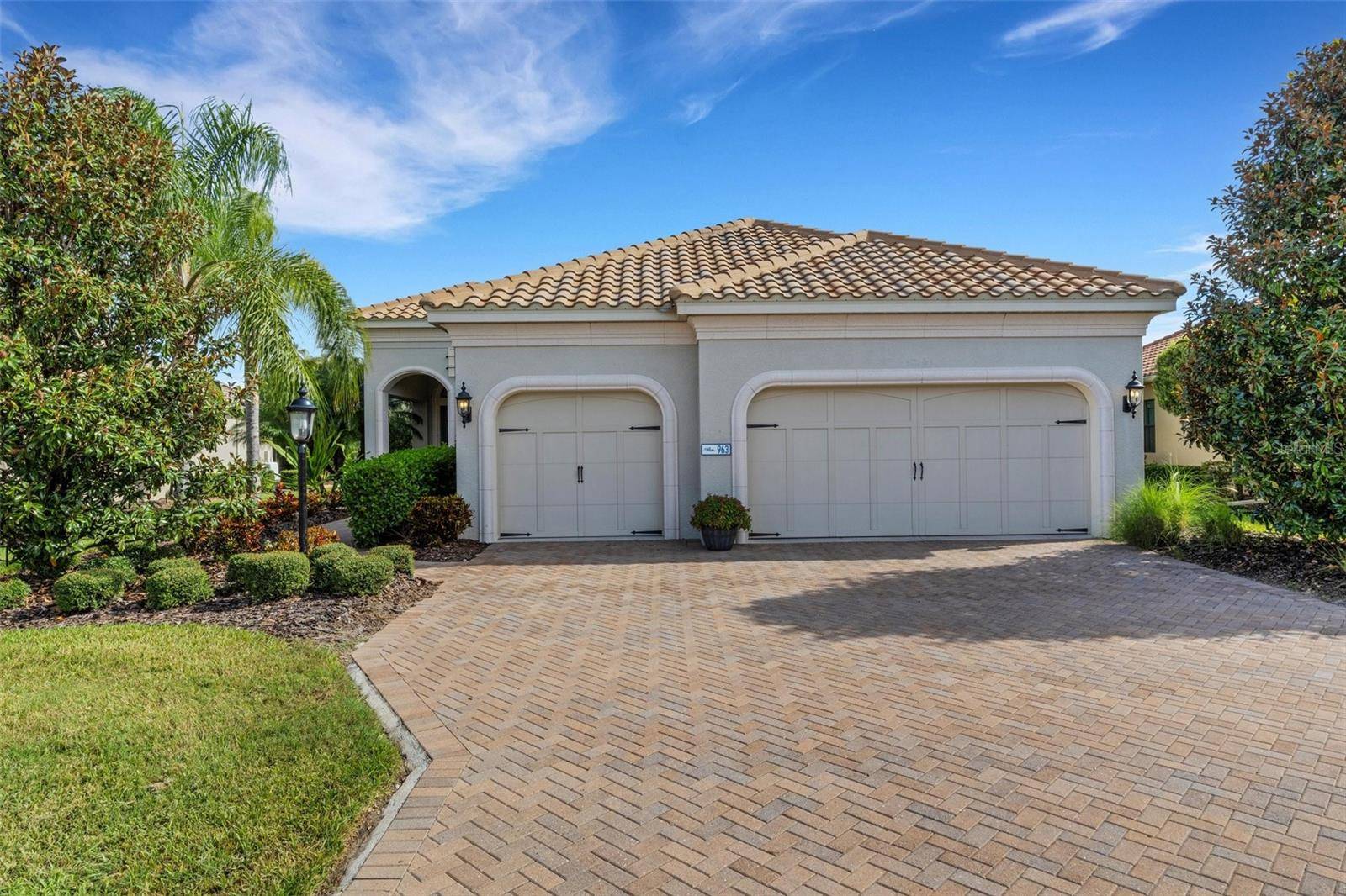 Bradenton, FL 34212,963 RIVER WIND CIR