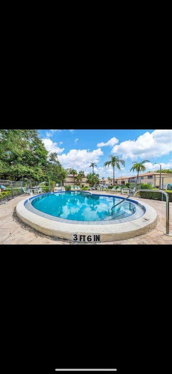 Bradenton, FL 34207,5026 WATER OAK DR #208