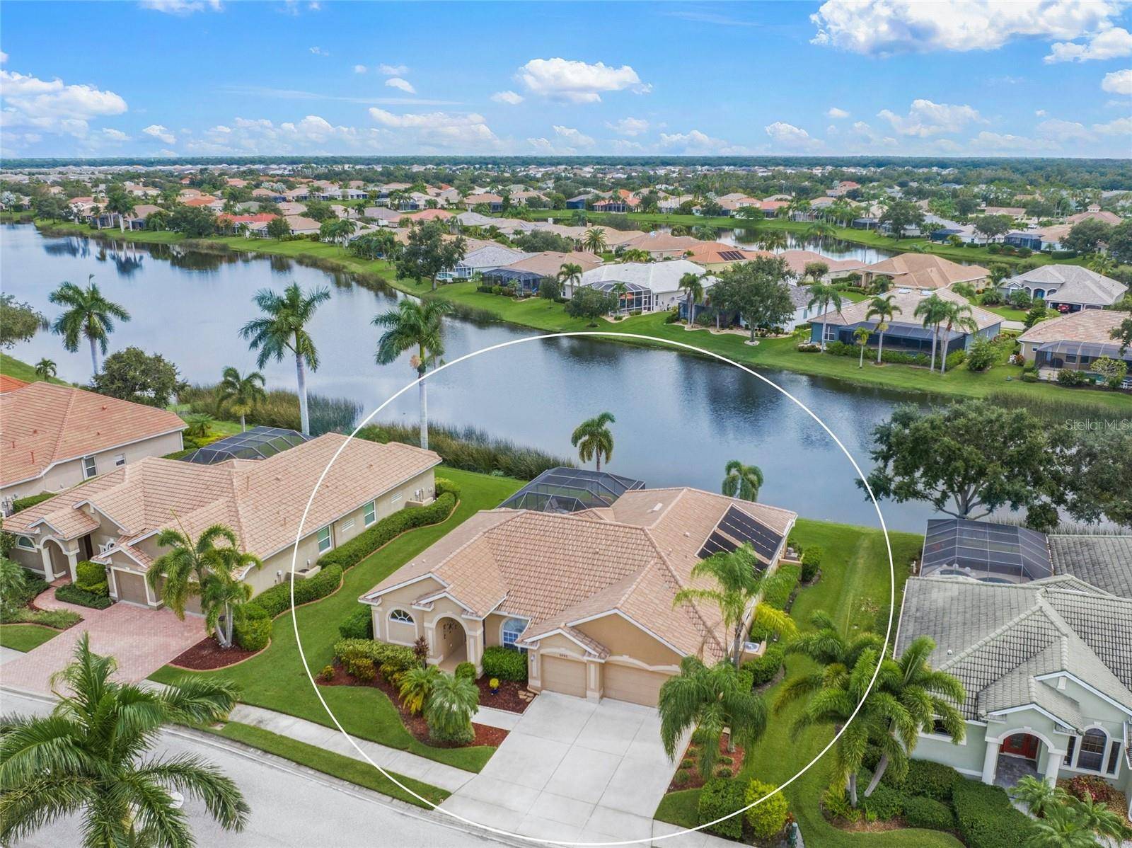 Sarasota, FL 34240,2995 BRAVURA LAKE DR
