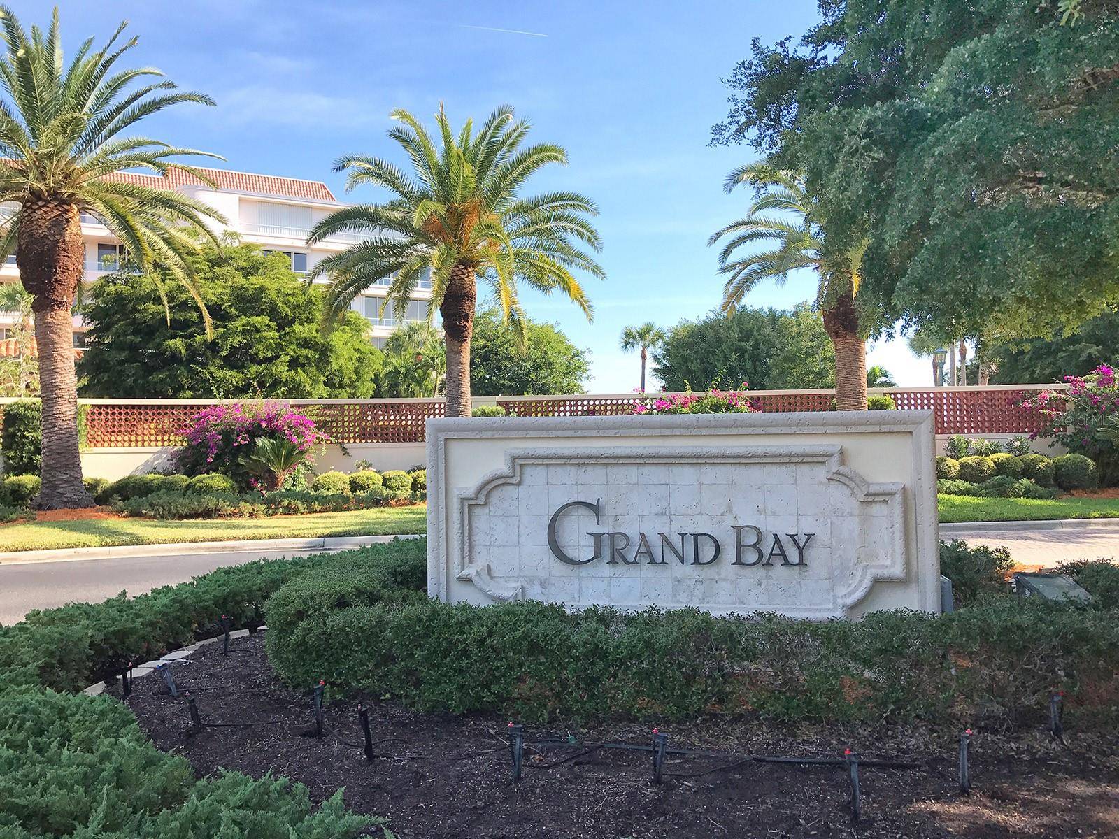 Longboat Key, FL 34228,3060 GRAND BAY BLVD #112