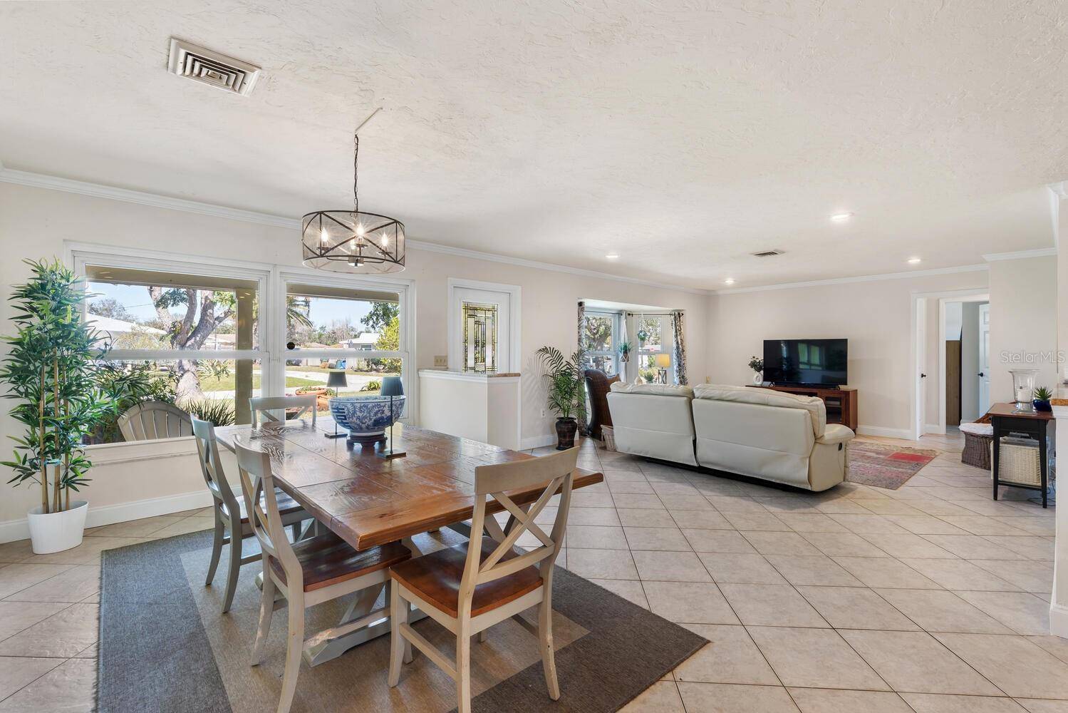 Sarasota, FL 34239,2522 FRUIT TREE DR