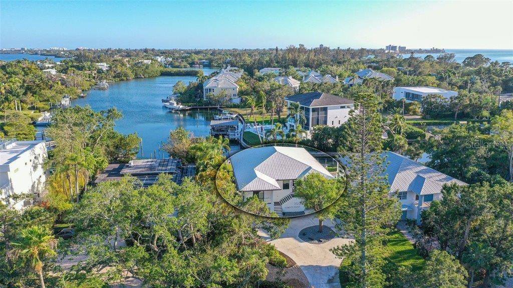 Sarasota, FL 34242,3920 ROBERTS POINT RD