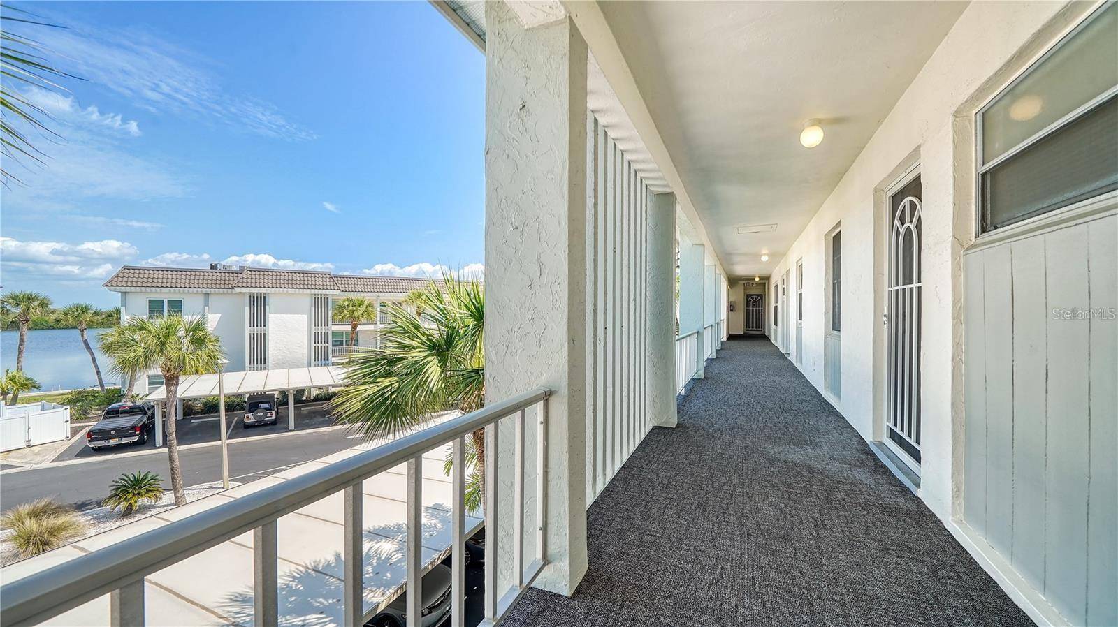 Longboat Key, FL 34228,4380 EXETER DR #303