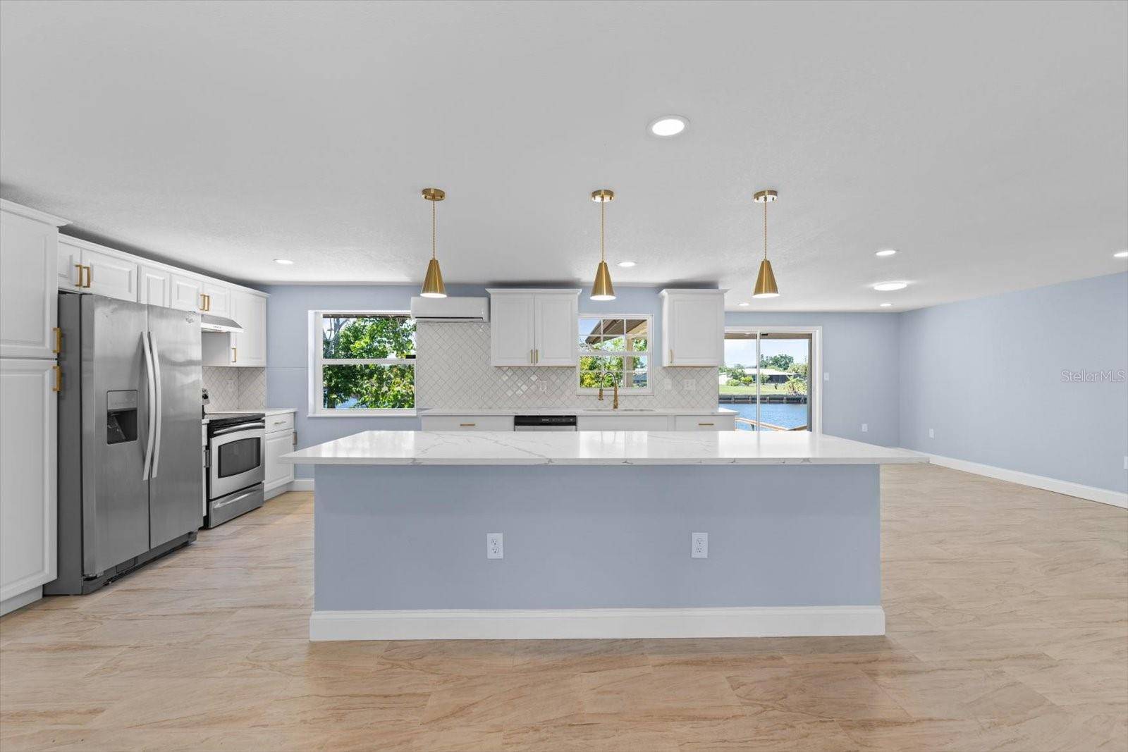 North Port, FL 34287,6912 KENWOOD DR