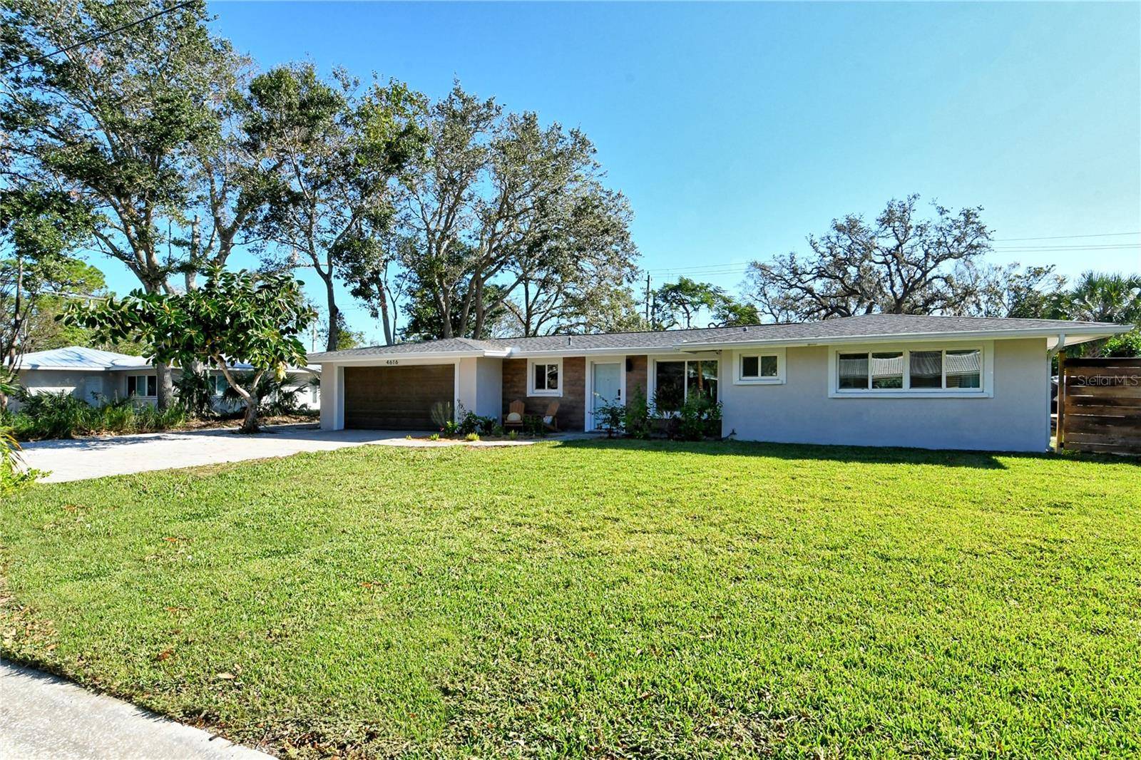 Sarasota, FL 34234,4616 LEETA LN