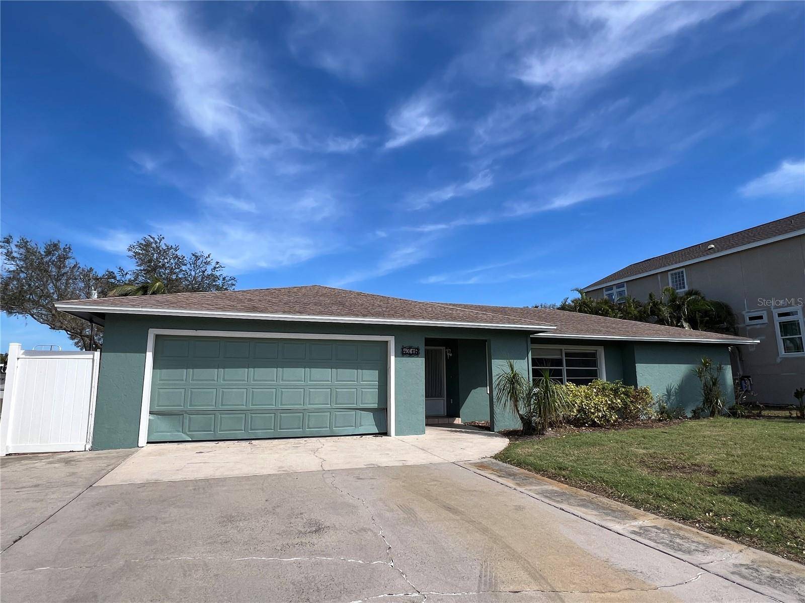 Palmetto, FL 34221,4316 CALOOSA DR