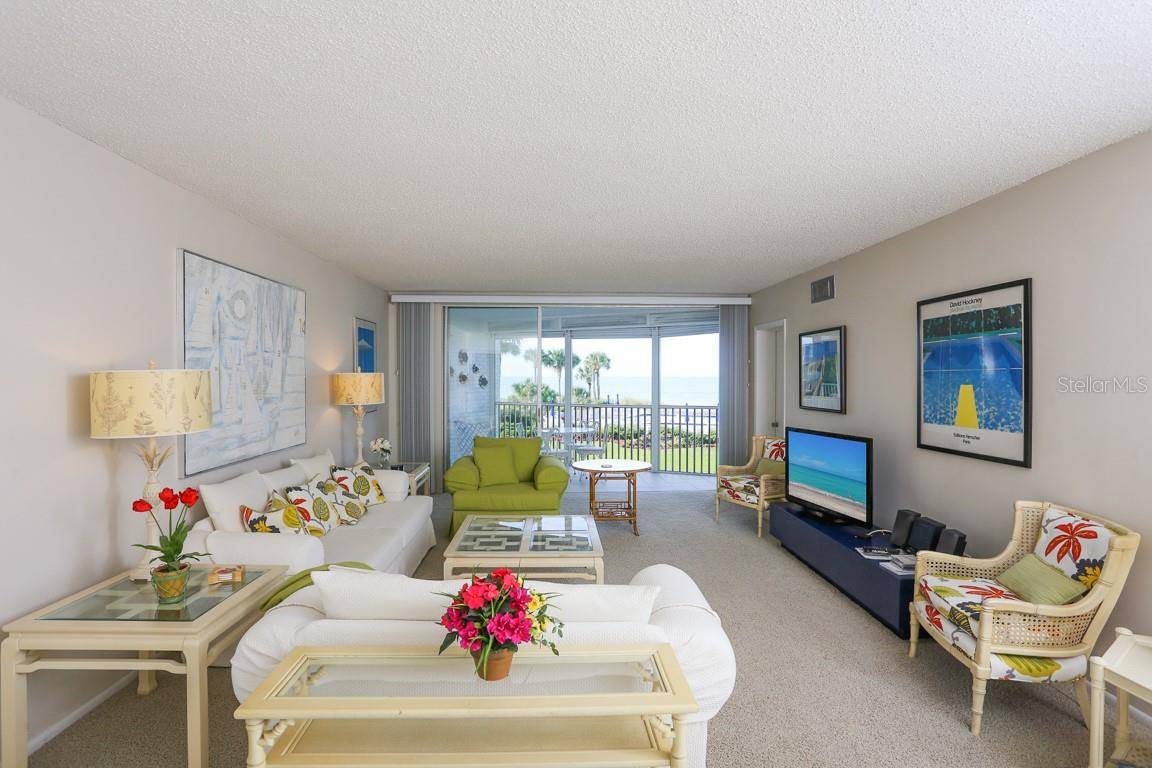 Longboat Key, FL 34228,4825 GULF OF MEXICO DR #202