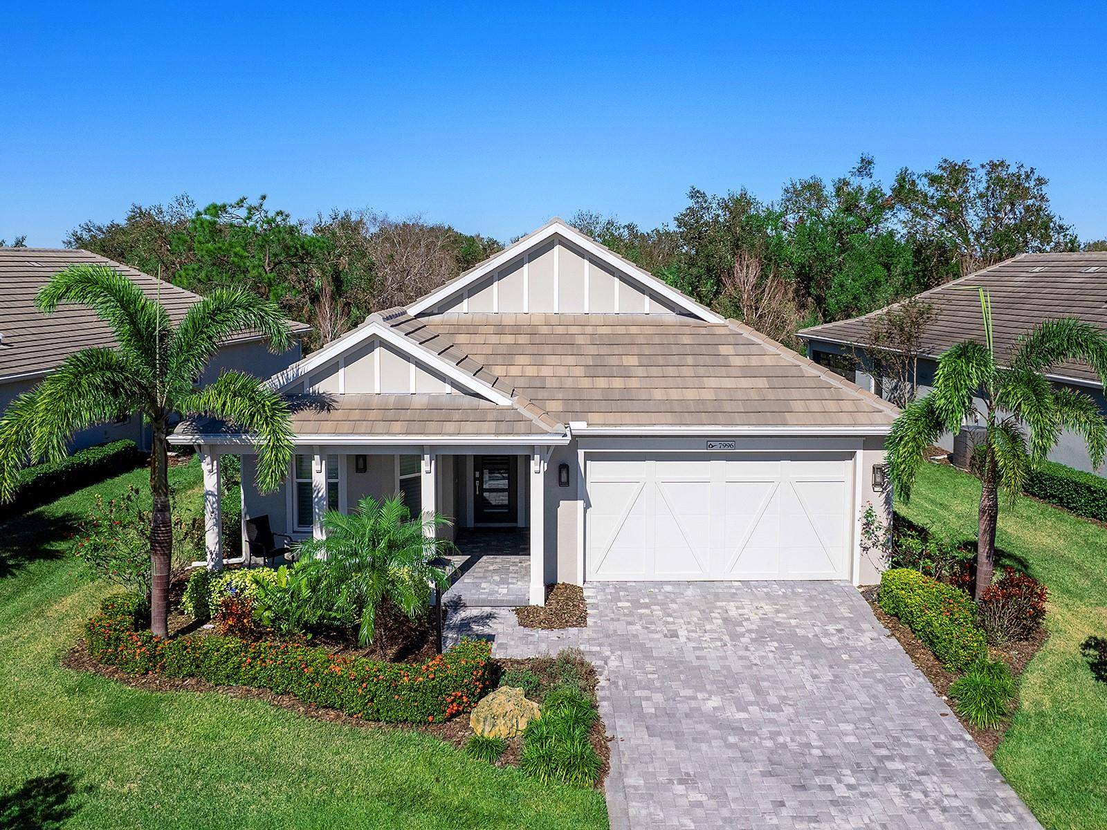 Sarasota, FL 34240,7996 SANDSTAR WAY