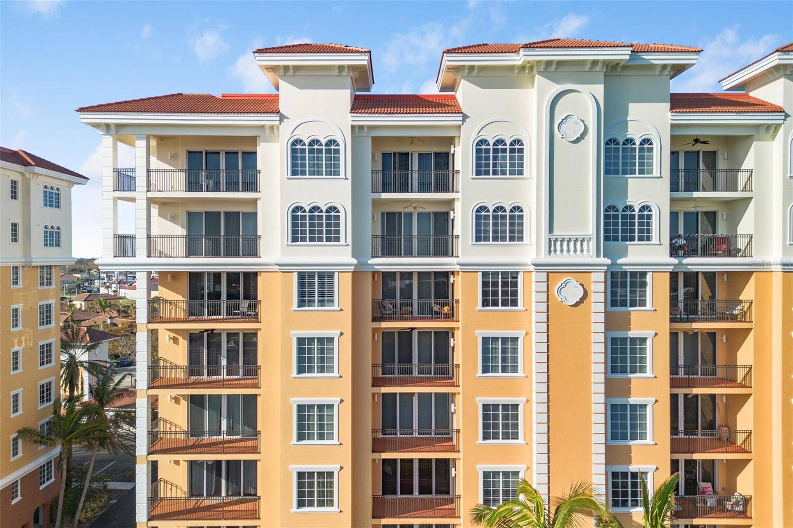 Venice, FL 34285,157 TAMPA AVE #707