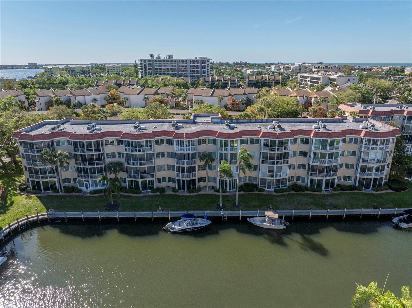 Sarasota, FL 34242,1257 S PORTOFINO DR #406