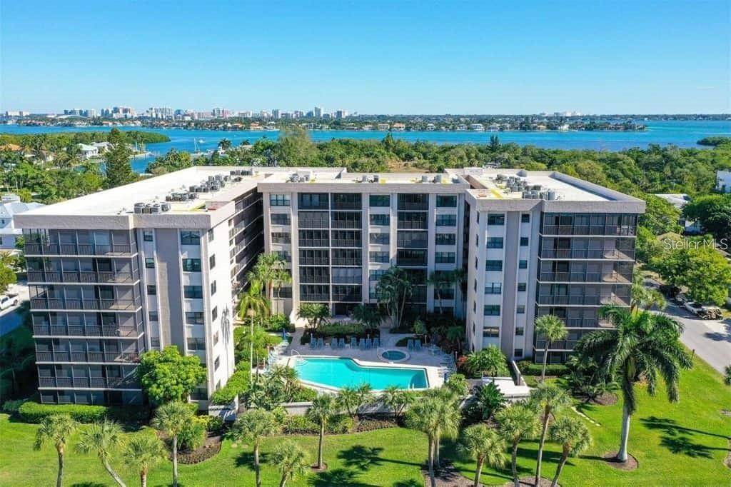 Sarasota, FL 34236,1001 BENJAMIN FRANKLIN DR #512