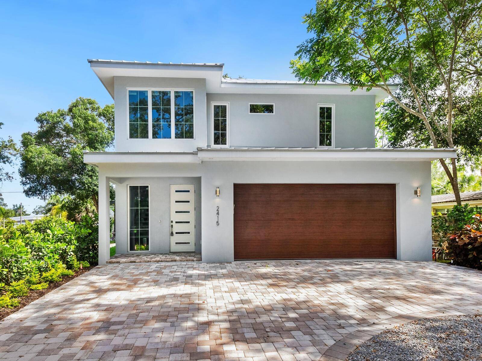 Sarasota, FL 34239,2415 FLOYD ST