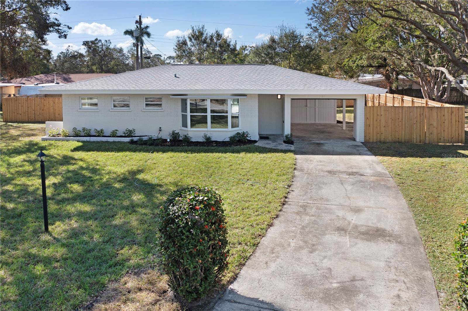 Sarasota, FL 34235,3884 NOTTINGHAM CIR