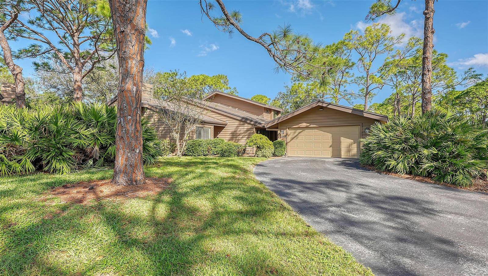 Sarasota, FL 34235,4548 CHANDLERS FORDE #58