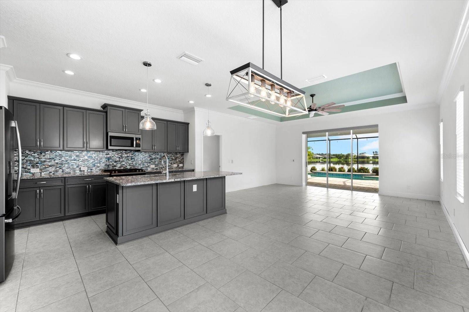 Parrish, FL 34219,4704 FOXTAIL DR