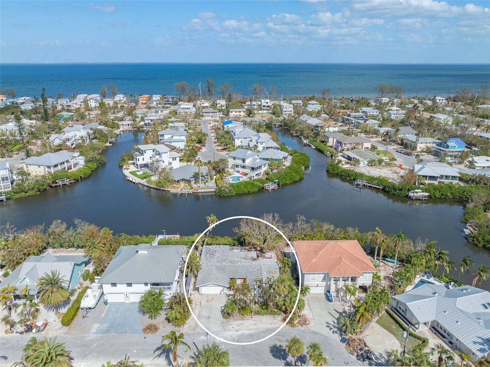 Anna Maria, FL 34216,316 IRIS ST