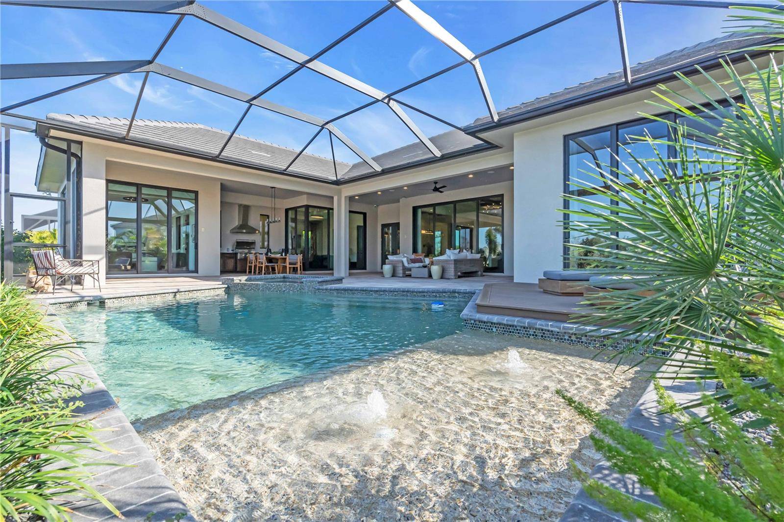 Sarasota, FL 34240,1018 BLUE SHELL LOOP