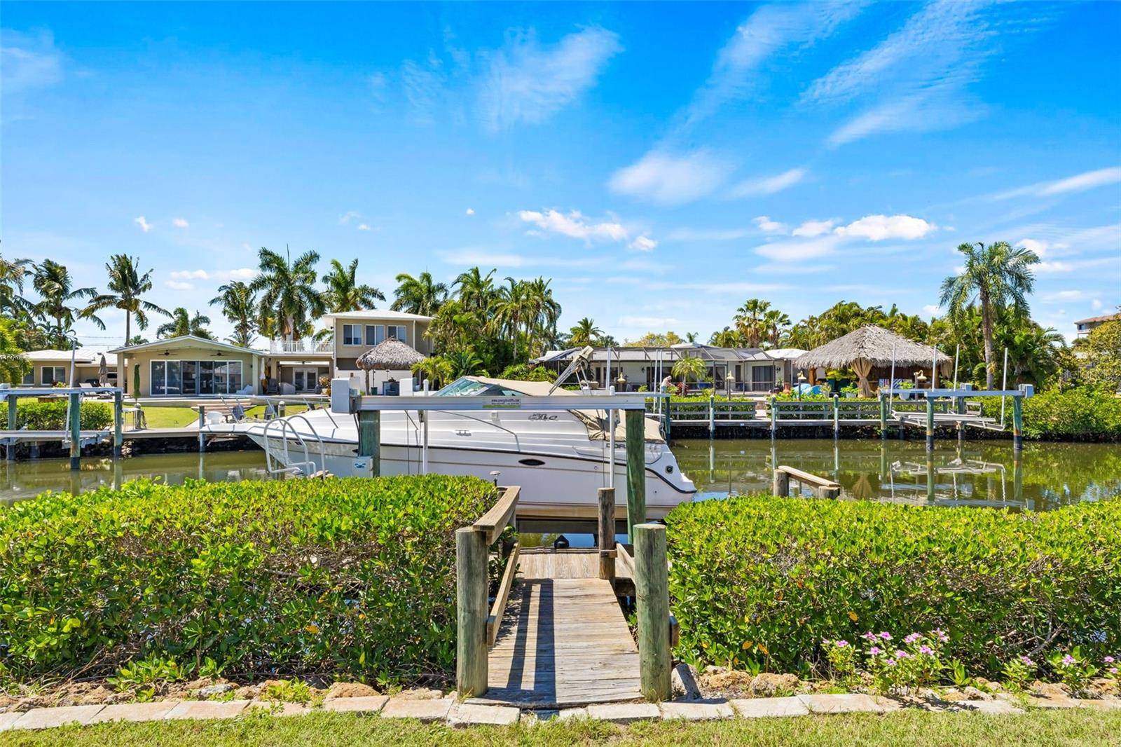 Osprey, FL 34229,117 VILLA DR #117
