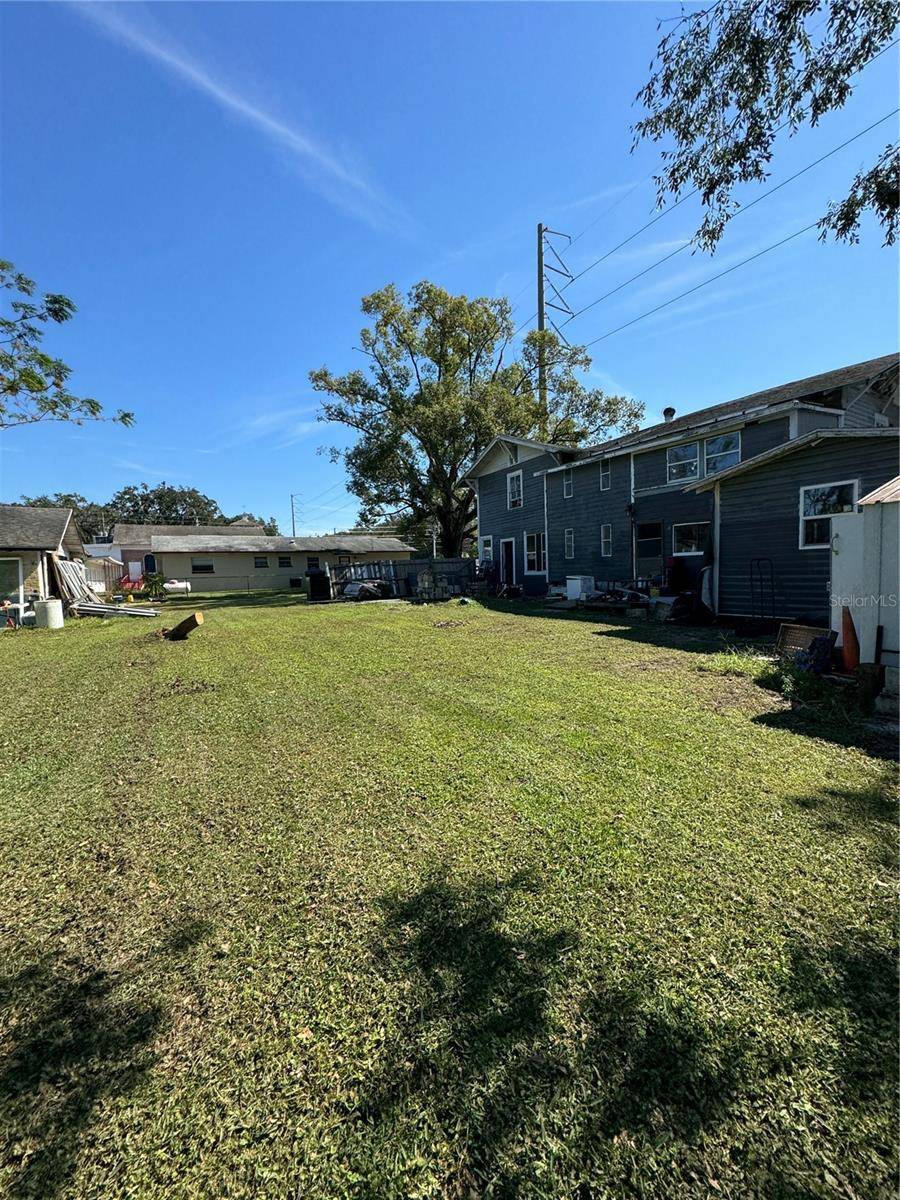 Leesburg, FL 34748,929 ALIBRANDI RD