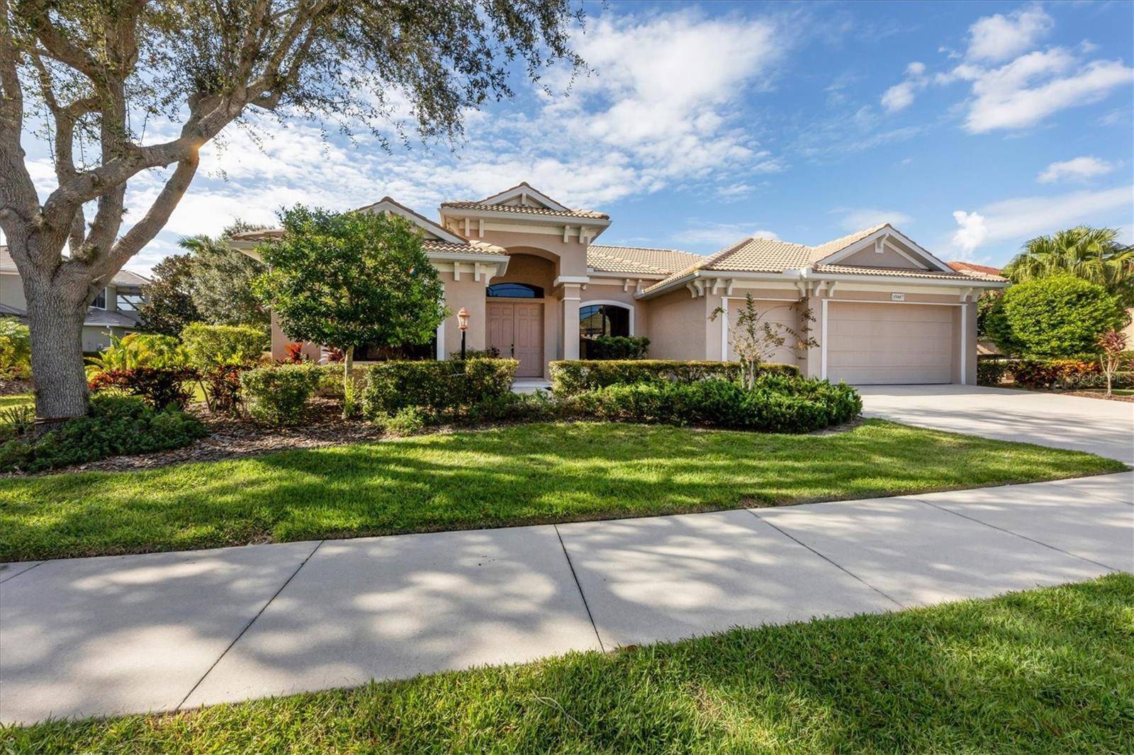 Lakewood Ranch, FL 34202,15007 SUNDIAL PL