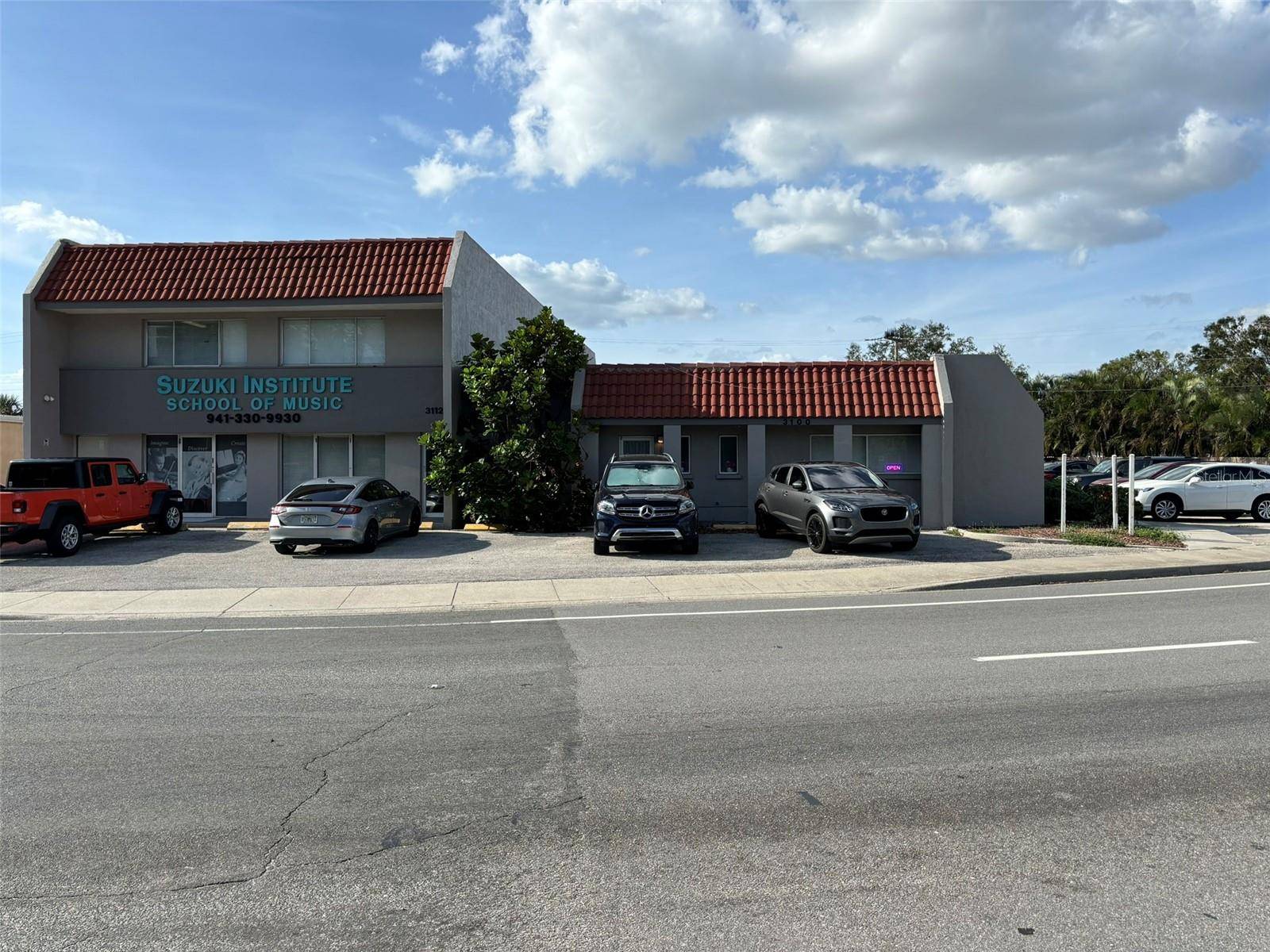 Sarasota, FL 34239,3112 SOUTHGATE CIR