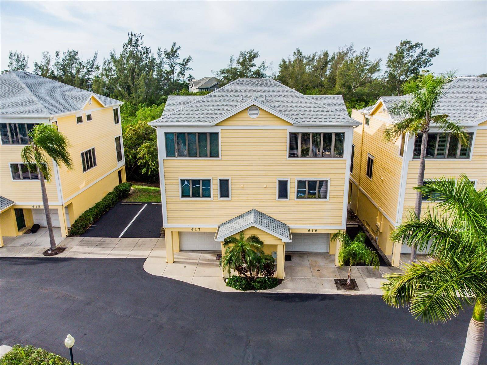 Longboat Key, FL 34228,619 CEDARS CT