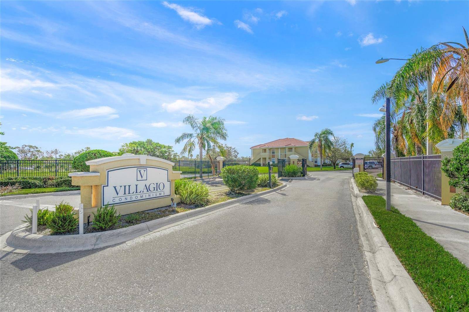 Sarasota, FL 34237,1050 VILLAGIO CIR #107