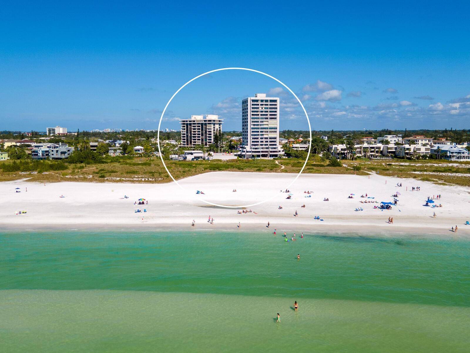 Sarasota, FL 34242,5400 OCEAN BLVD #10-3