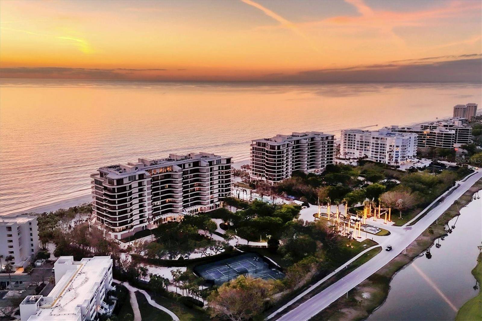 Longboat Key, FL 34228,415 L AMBIANCE DR #C403