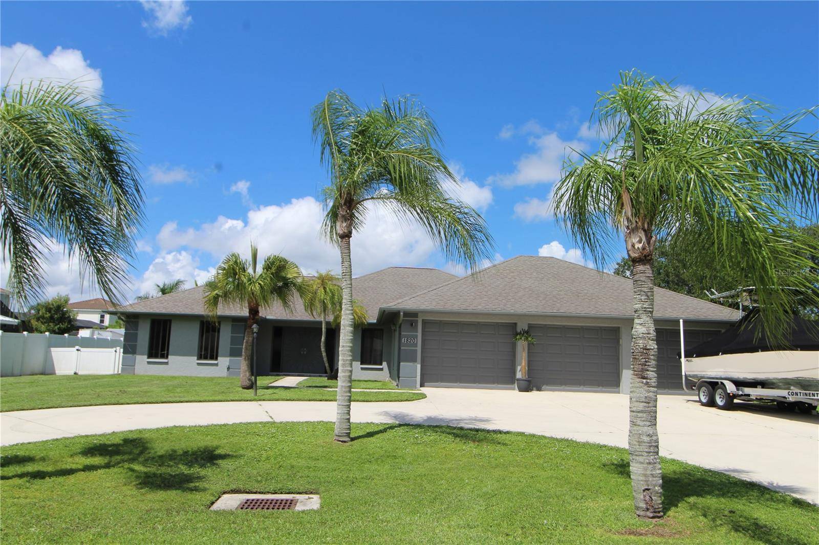 Sarasota, FL 34240,1820 E LEEWYNN DR
